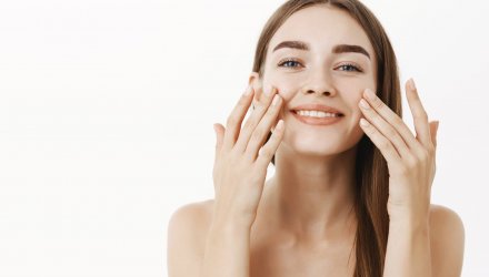 Fototerapie BBL nyní se vstupní slevou 15 % | Klinika Mediestetik